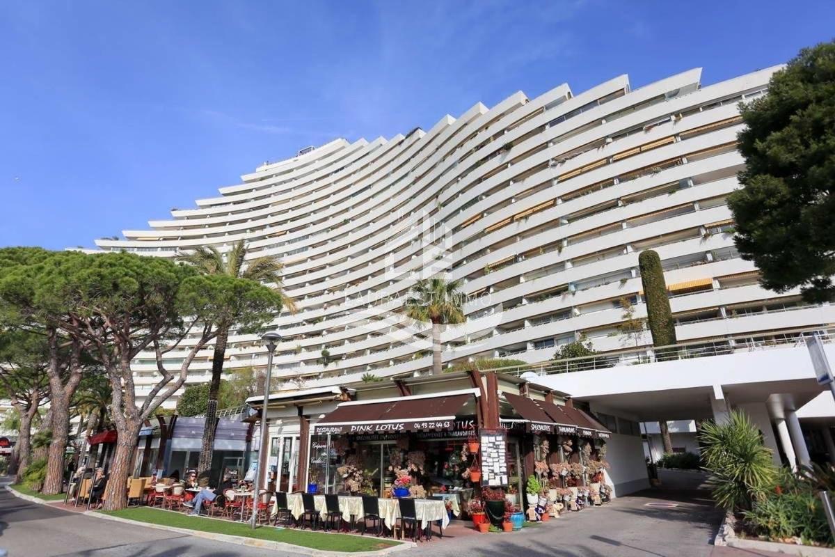 Superbe appartement front de mer Villeneuve-Loubet Extérieur photo